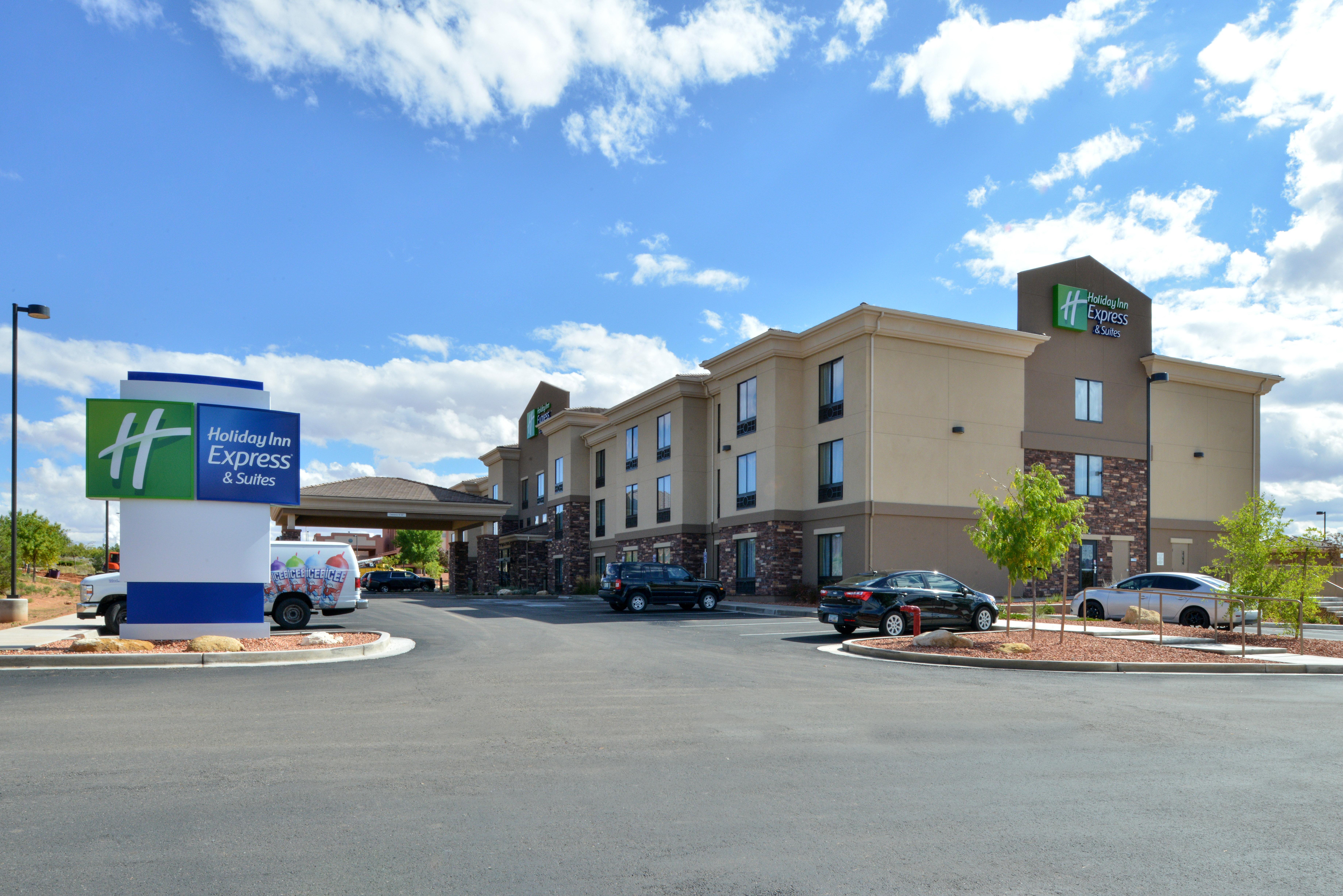 Holiday Inn Express & Suites Page - Lake Powell Area By Ihg Eksteriør bilde