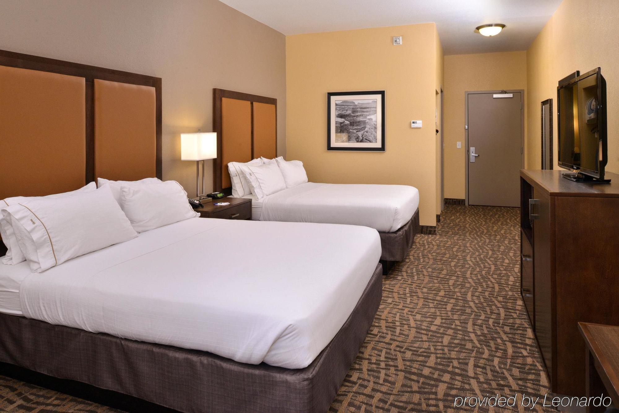 Holiday Inn Express & Suites Page - Lake Powell Area By Ihg Eksteriør bilde